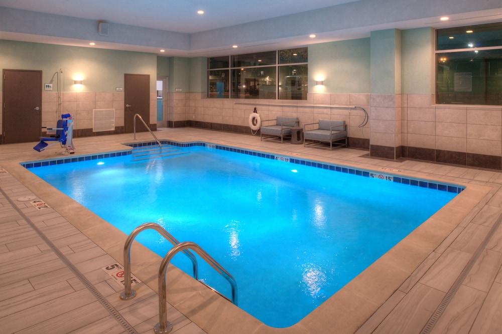 Hilton Garden Downtown Hotel 3*